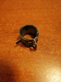 Slangklem stuurolieslang Nissan 49729-2J00A