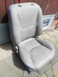 Seat front, right-hand Nissan Primera P11/ WP11 H7000-BE982 Damage.
