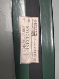 Moulding-front door, left-hand Nissan Cherry N12 80873-35M00 Orginal.