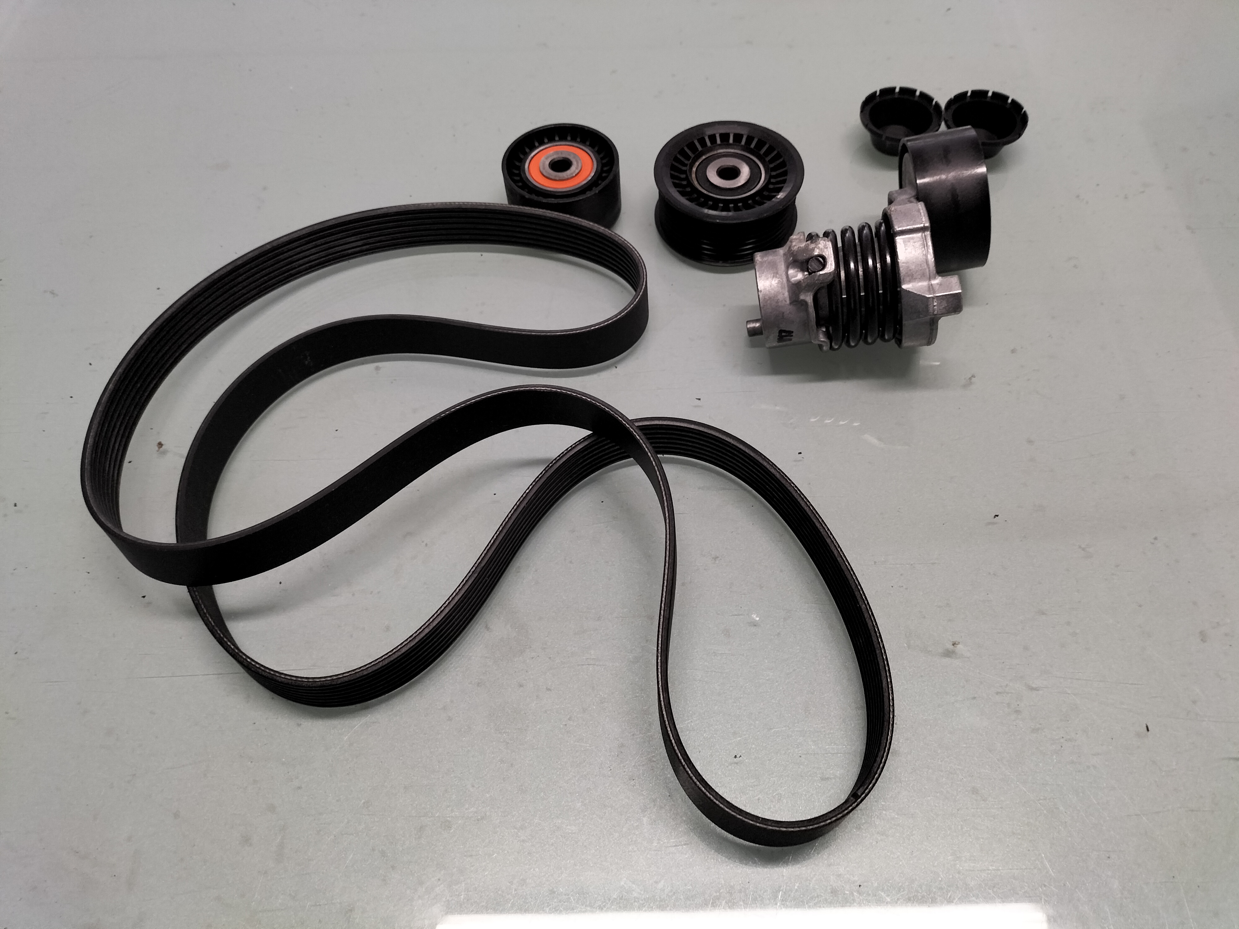 belt fan alternator set nissan 11720-00Q6K Original