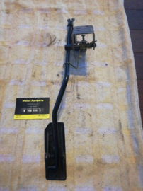 Gaspedaal Nissan Bluebird T12/T72/U11 18005-21E12