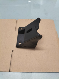 Motorsteunhouder Links Nissan 11330-0F001 Gebruikt