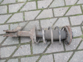 Veerpoot rechtsvoor Nissan 100NX B13 / Nissan Sunny N14 54010-52Y03 + 54302-52C27 Gebruikt.