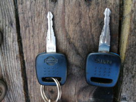 Key set-cylinder lock Nissan Micra K11 99810-1F525 (Vin-number SJNEDAK11U4051340)