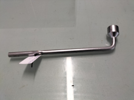 Wrench-wheel Nissan micra K11 99545-5F600 used