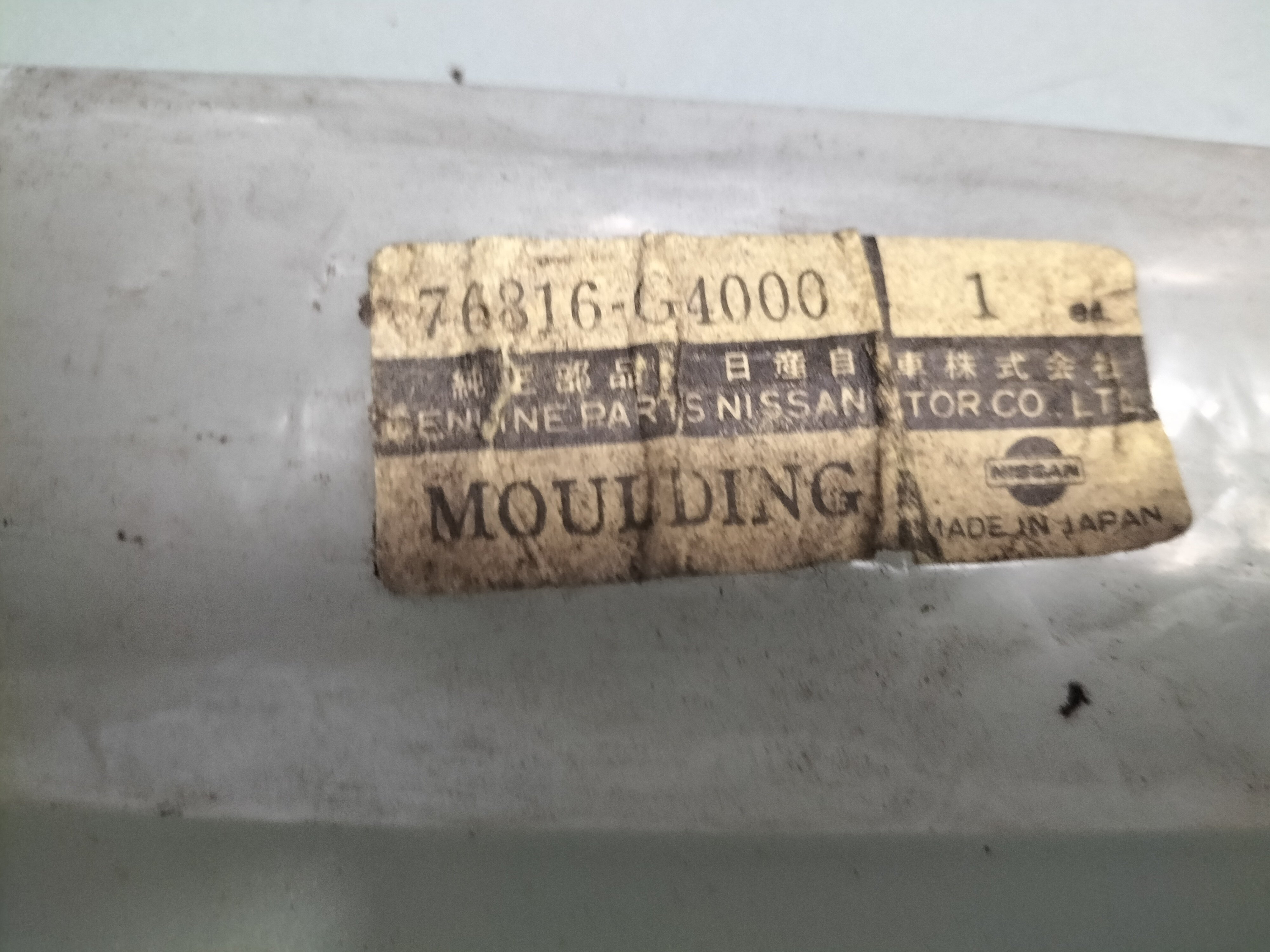 Molding nissan 76816-G4000 Original