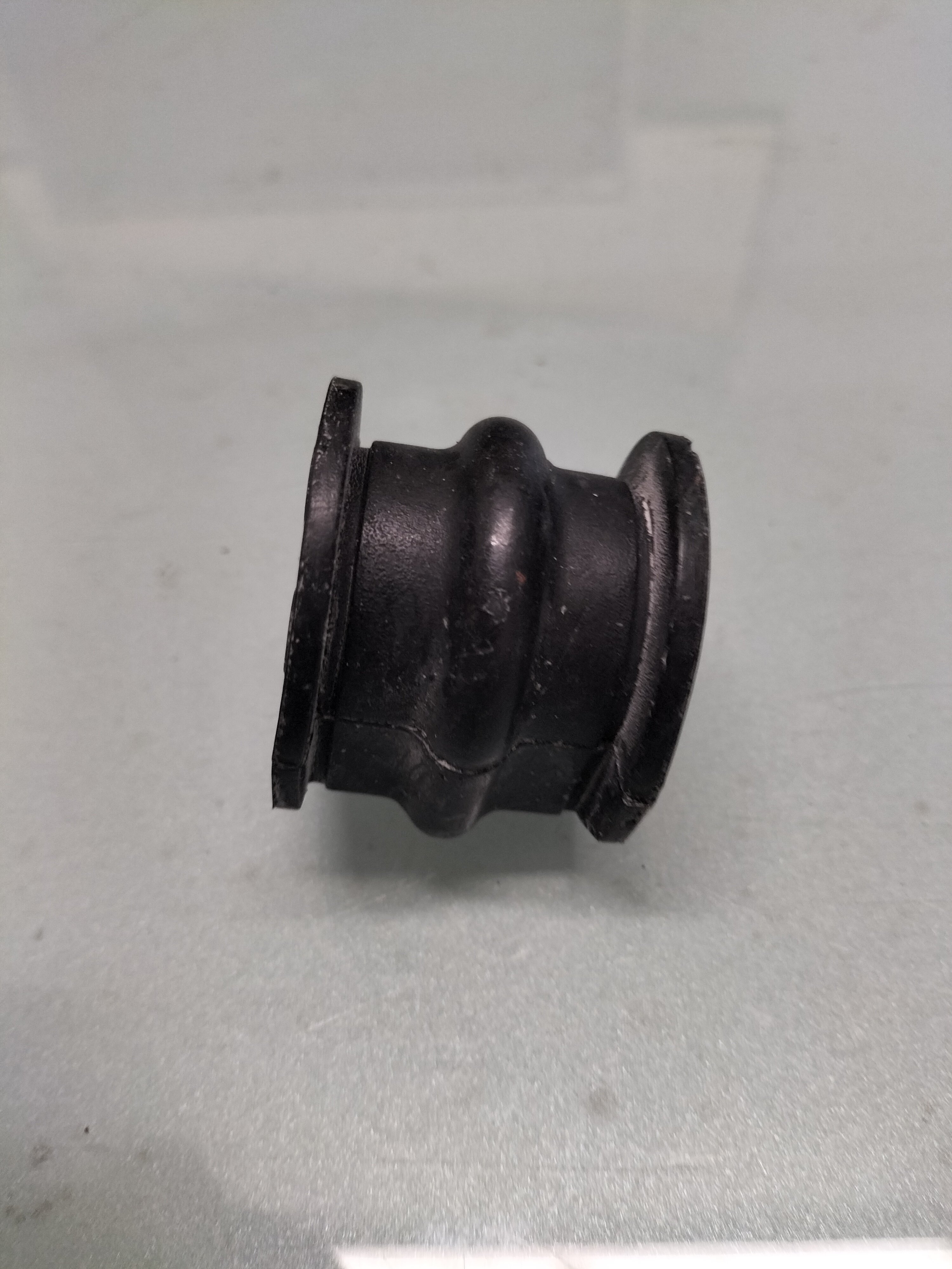 Stabilisatorrubber Nissan 54613-3VA1A Origineel
