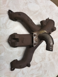 Manifold exhhaust L16E Datsun Bluebird 710 14004-N6901 Used part.