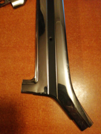 Raamlijsten voorruit Datsun Bluebird 810 72750-W0527