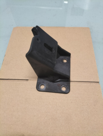 Motorsteunhouder Links Nissan 11330-0F001 Gebruikt