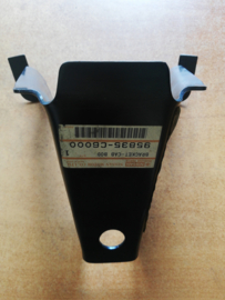 Bracket-cab mounting, third left-hand Nissan Patrol 160 95835-C6000 Original.