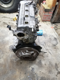 Motorblok GA14DE Nissan Sunny N14 10102-74C51 Gebruikt.