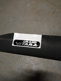 Stootlijst linksvoor Suzuki Grand Vitara 990E0-64J02-000
