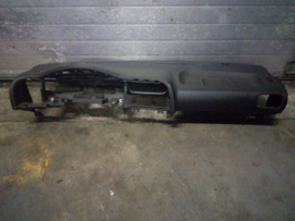 Dashboard Nissan Sunny N14 68200-63C00