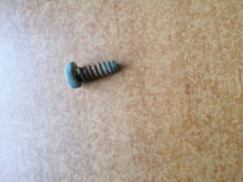 Screw speaker Nissan 08513-61612 Used part.