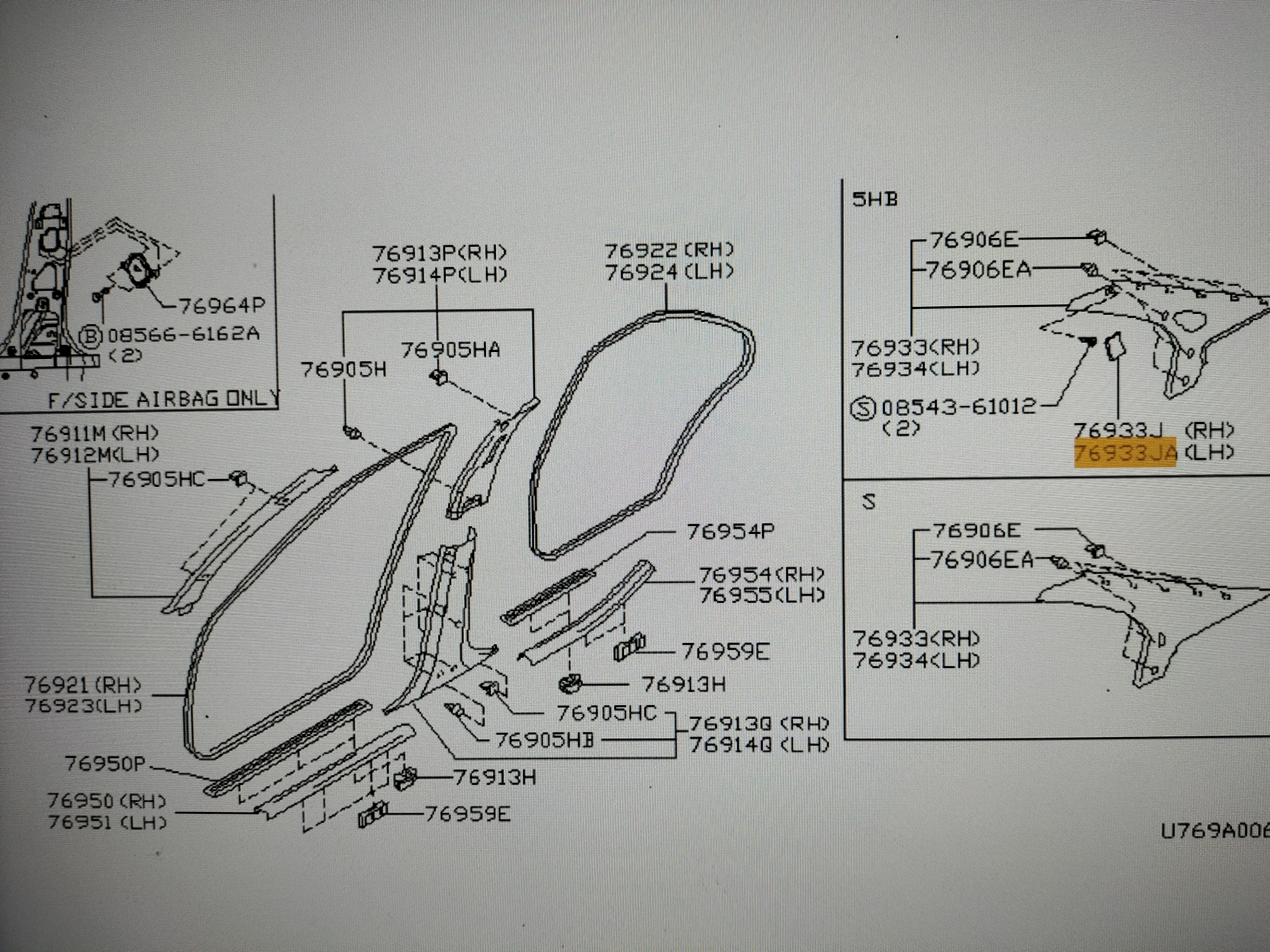 Finisher-rear pillar, left-hand Nissan Primera P11 hatchback 76935-2F702 Used part.
