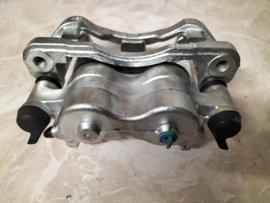 Remklauw rechtsachter Nissan Cabstar F24 44001-MB40A (7485120329) Origineel