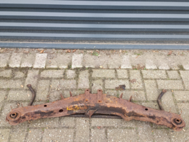 Assembly member rear suspension Nissan 280ZX S130  55401-P9100 + 56230-P6510 Used part.