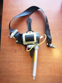 Veiligheidsgordelspanner bijrijder Nissan Primera P11 86884-2F000
