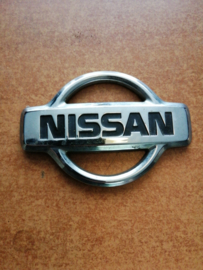 Emblem-rear Nissan Almera N16 90890-BM400