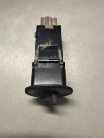 Airbagschakelaar Nissan Micra K14 25585-5FA0A Gebruikt.