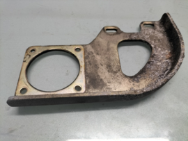 Steun inlaatspruitstuk QR20DE Nissan 14017-WE000 P12/ T30 Gebruikt.