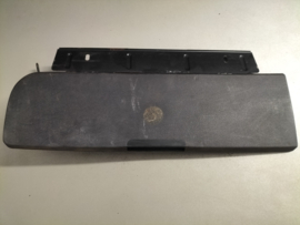 Klep dashboardkastje Datsun Sunny B110 68920-H1900 Gebruikt.