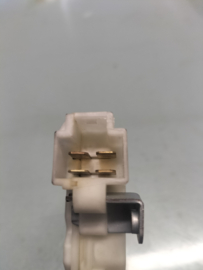 Deurslot mechaniek achterdeur Nissan 80553-61U6A Origineel.