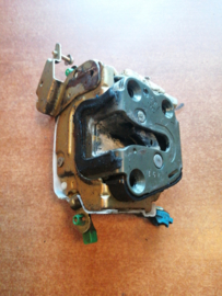 Deurslot linksvoor Nissan 100NX B13 80503-79970 Gebruikt.