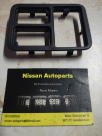 Panel-switch Nissan Almera N16 68485-BN000