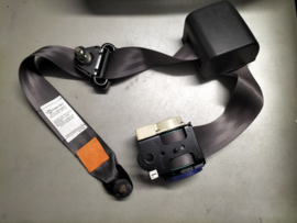 Veiligheidsgordel achterbank links Nissan Micra K10 88841-22B80 (88841-22B20 / 88840-22B00) Gebruikt.