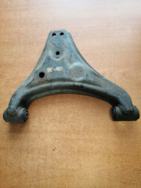 Draagarm linksonder Datsun 100A