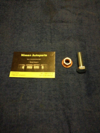 Uitlaatbout + moer Nissan M10 x 35 x 1,25 08918-3401A