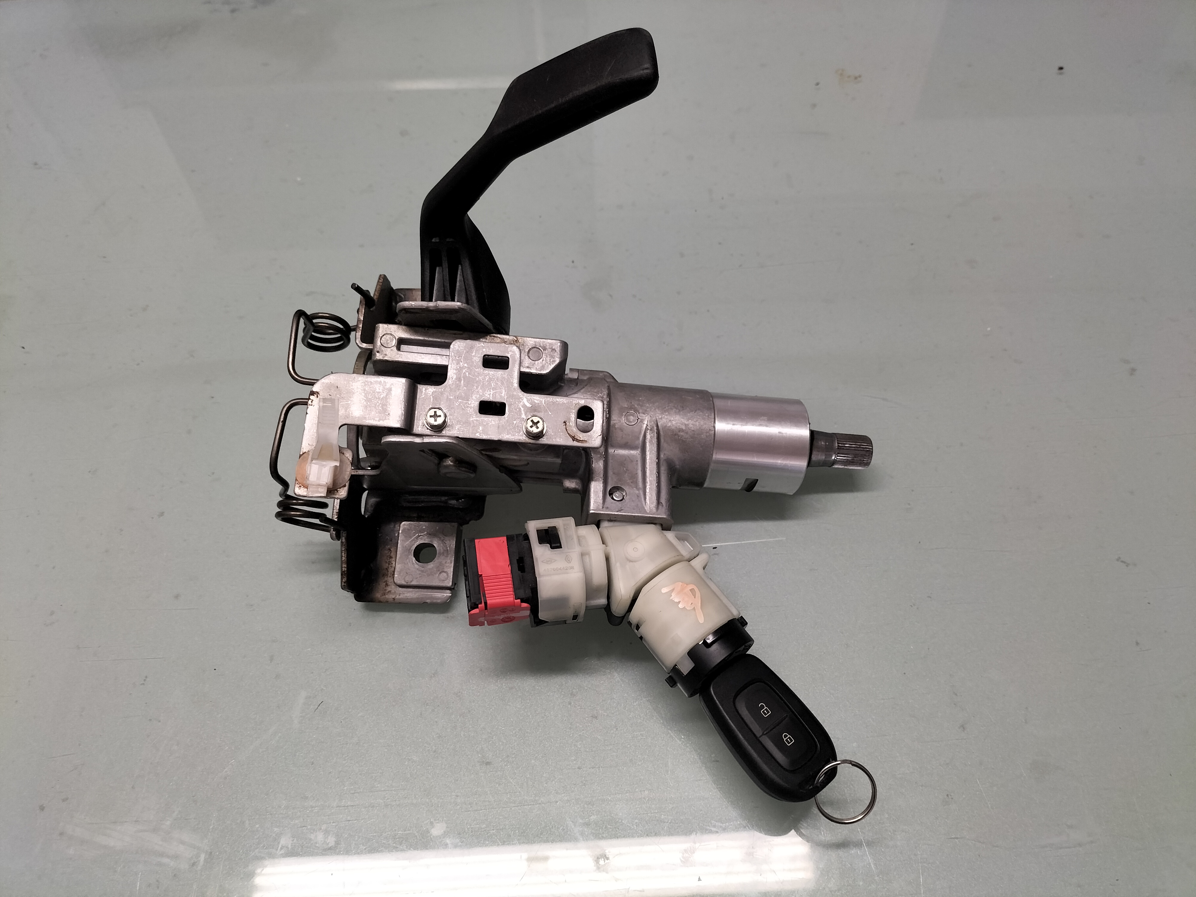 Contactslot Nissan Micra K14 D8700-5FA5A + 48811-5FA5D (VNVK1400159806293) Gebruikt.