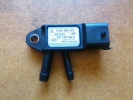 Sensor-pressure catalyst converter Nissan 20827-00Q0G C13/ E12/ F15/ J10/ J11/ M20M/ T32/ X62 (0281006252) (227702184R) Original
