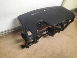 Dashboard Nissan Micra K14 68200-5FA4A Gebruikt.