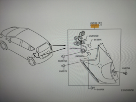 Achterlicht links Nissan Note E12 26555-3VV0A Gebruikt.