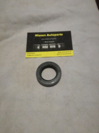 Oliekeerring ingaande-as versnellingsbak Nissan 32113-M8000 Origineel.