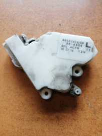 Deurslot mechaniek linksvoor Nissan Micra K11 80553-01U06 Gebruikt.