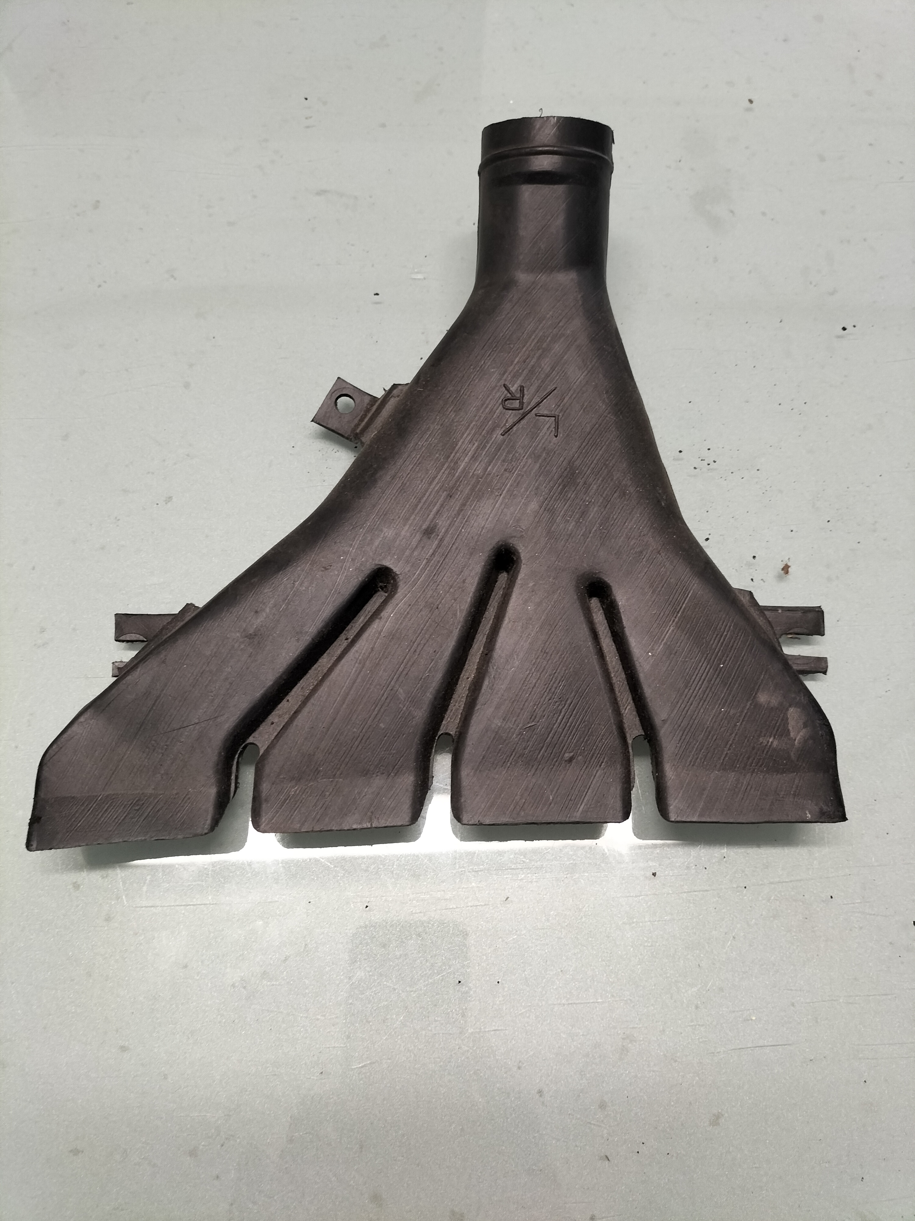 Nozzle defroster, right-hand Datsun Cherry E10 27172-M1000 Used part.