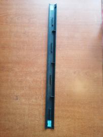 Instapplaat rechtsvoor Nissan Primera P11/ WP11 769B4-2F001