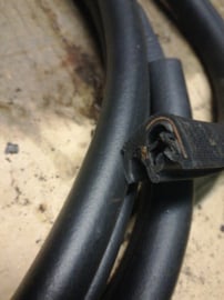 Deurrubber Nissan Almera N15 links 76922-2N360