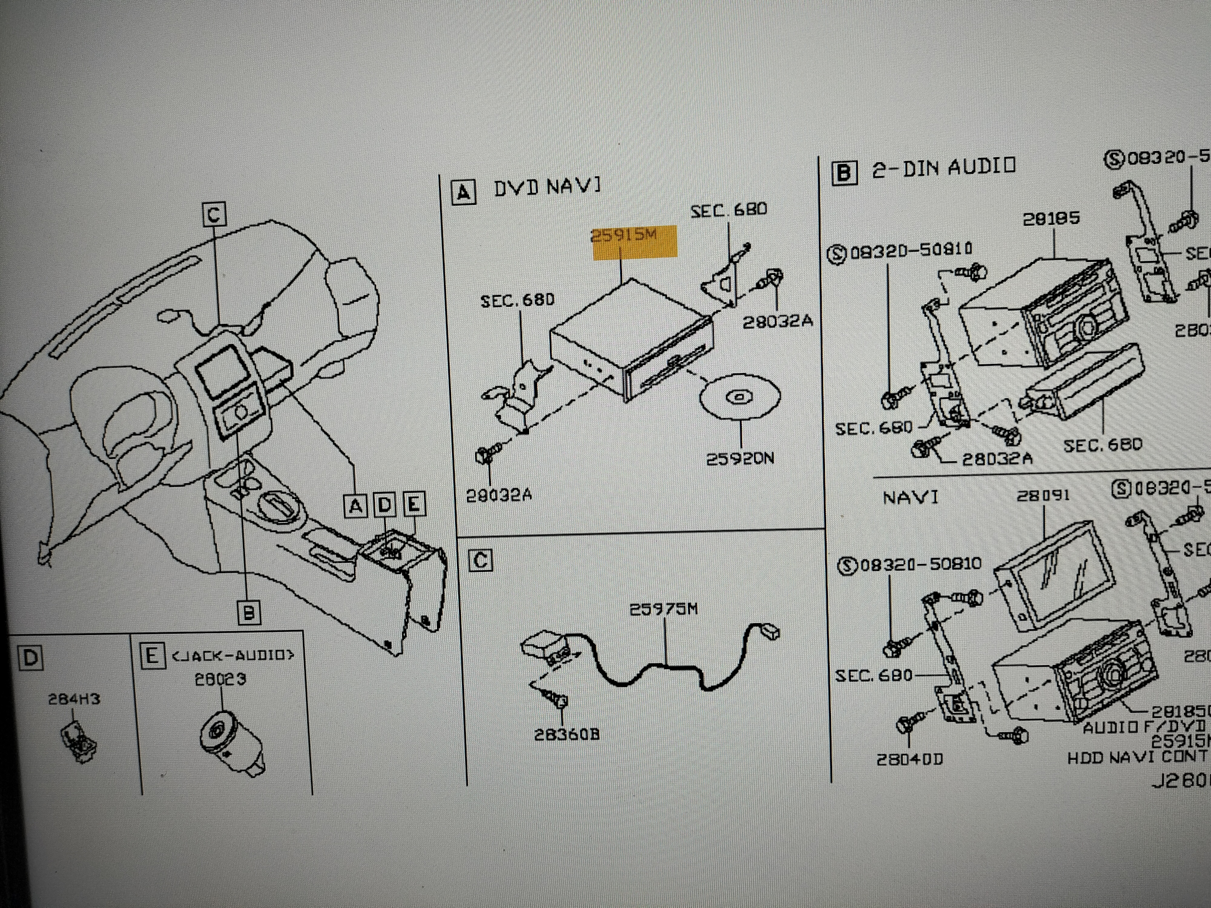Controller assy-navigation Nissan 25915-JG40A D40/ J10/ R51/ T31 Used part.