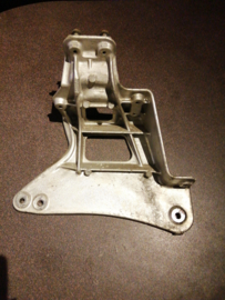Bracket-engine mounting, right-hand K9K Nissan Almera N16 11252-BN700 (16384108)