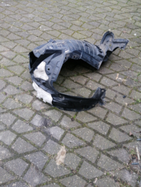 Binnenscherm linksvoor Nissan X-Trail T32 63843-4CB0B Schade