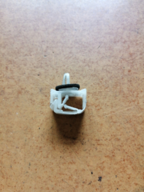 Clip hose-washer Nissan Micra K11 28945-50B00 Used part.