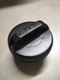 Tankdop Nissan 17251-79920 A32/ D22/ K11/ LCD22/ N15/ R20/ S14 Origineel.