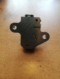 Tensioner assy-chain HRA2DDT Nissan 13070-00Q1M (130706994R) Original.