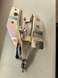 Motorkapscharnier links Nissan X-Trail T30 65401-8H30A Origineel.