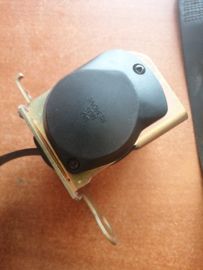 Veiligheidsgordelspanner achterbank rechts Nissan Primera P11 88844-2F011
